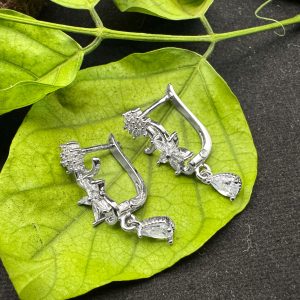 Aquamarine Blossom Earrings (White)