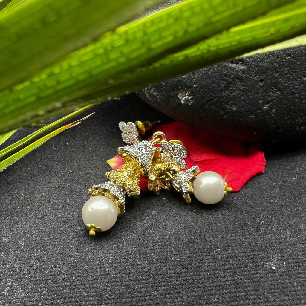 Elegant Pearl & Crystal Drop Earrings