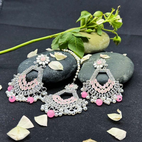 Elegant Pink Petal Earrings and Tikka Set - Nazli Fashions