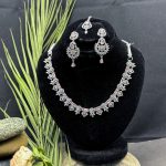 Elegant Pink and Silver Necklace Set