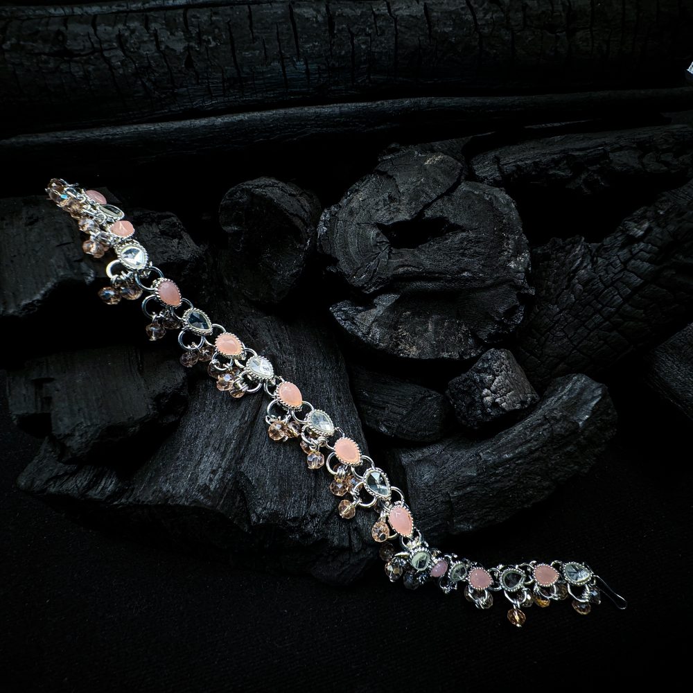 Pink Floral Bliss Anklet – Nazli Fashions
