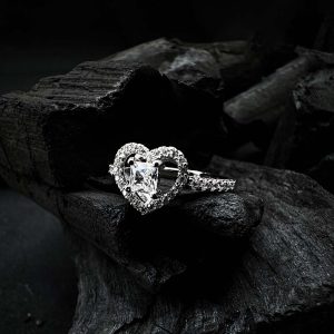 Princess Cut Heart Halo Ring