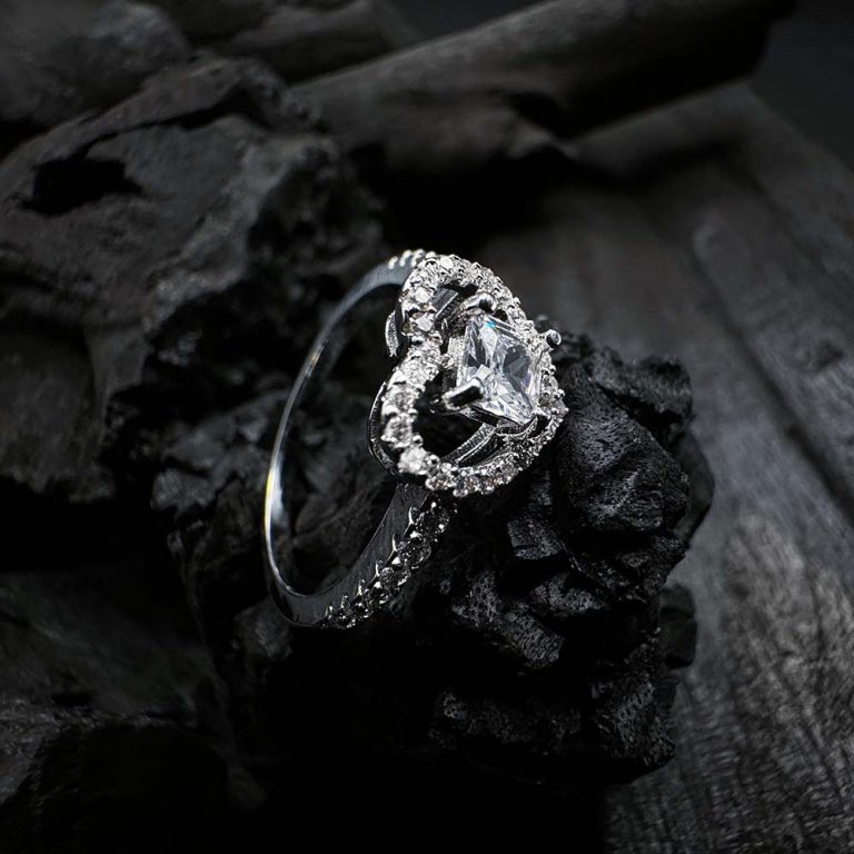 Princess Cut Heart Halo Ring