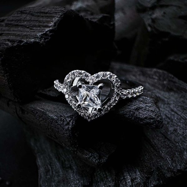 Princess Cut Heart Halo Ring