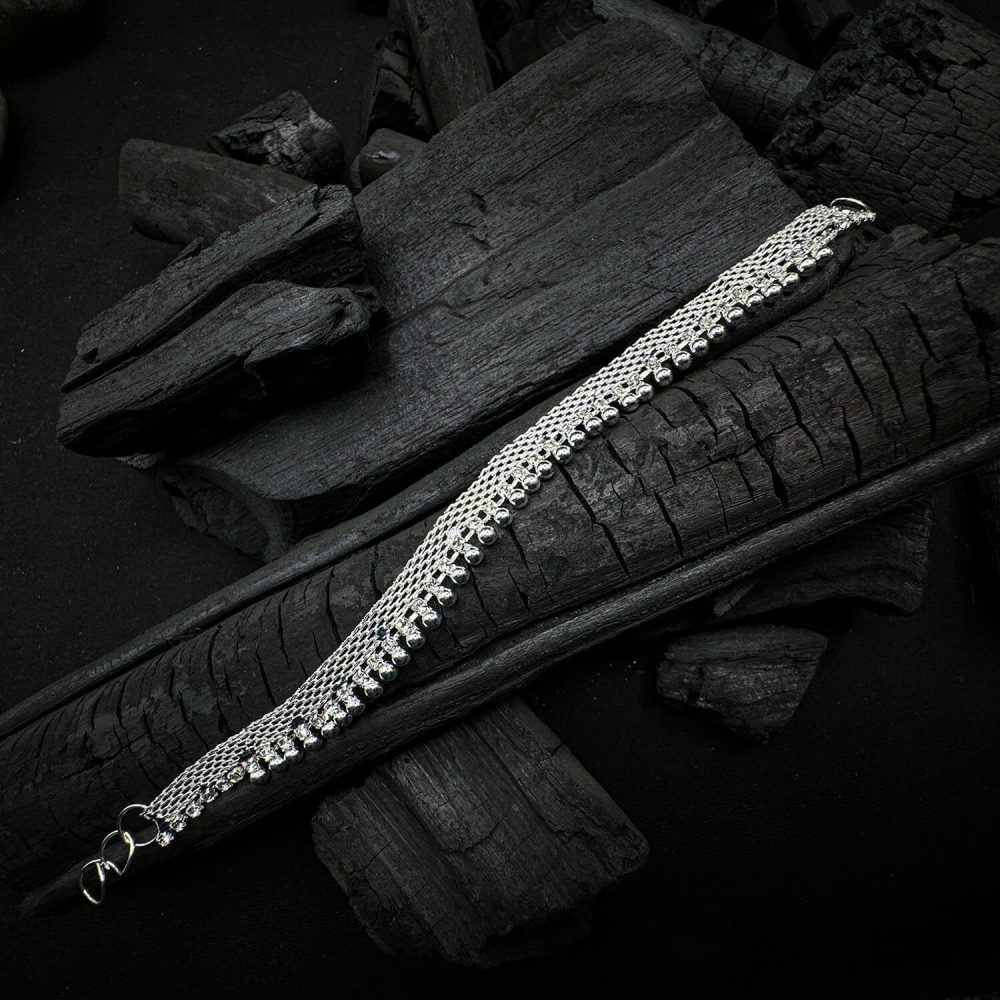 Silver Stunner Anklet - Nazli Fashions